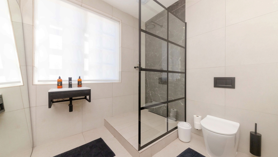 2 Bedroom Property for Sale in Cape Town City Centre Western Cape